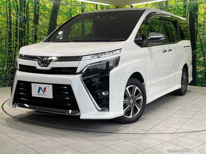 2020 Toyota Voxy