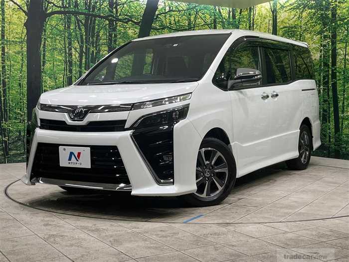 2020 Toyota Voxy