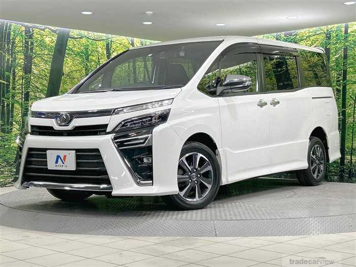 2018 Toyota Voxy