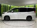 2022 Toyota Noah