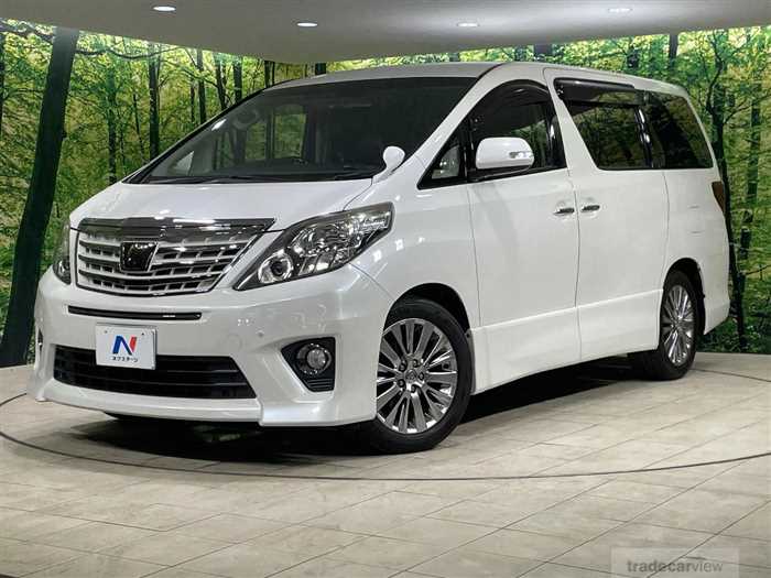 2013 Toyota Alphard