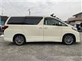 2013 Toyota Alphard G