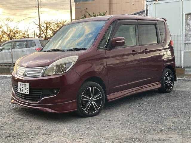 2012 Mitsubishi Delica