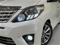 2014 Toyota Alphard