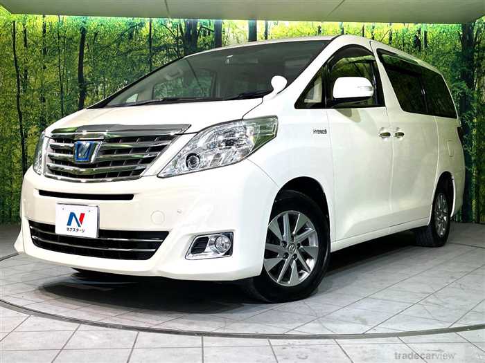 2014 Toyota Alphard Hybrid