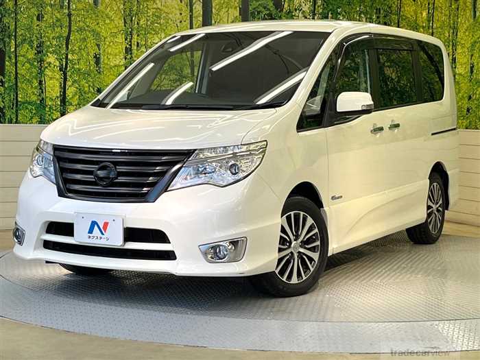 2015 Nissan Serena