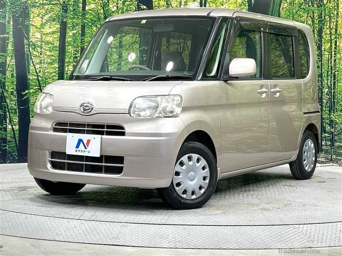 2010 Daihatsu Tanto