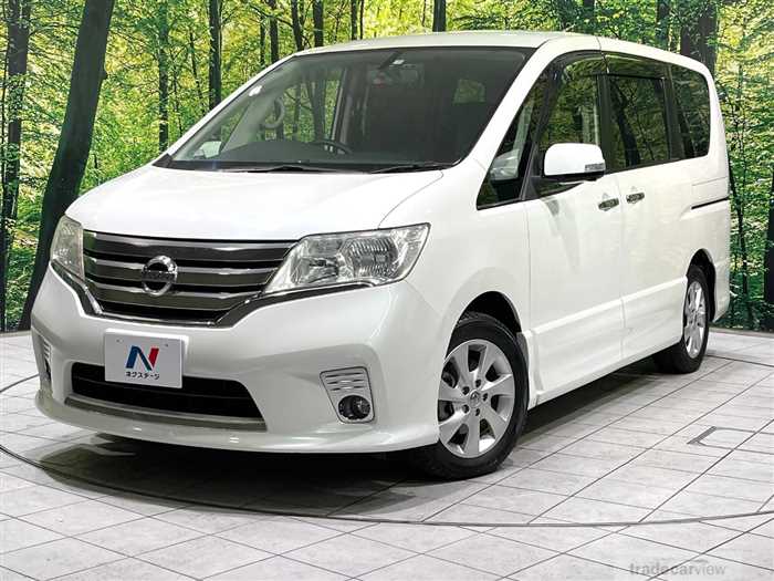 2011 Nissan Serena