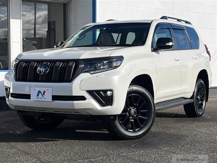 2023 Toyota Land Cruiser Prado