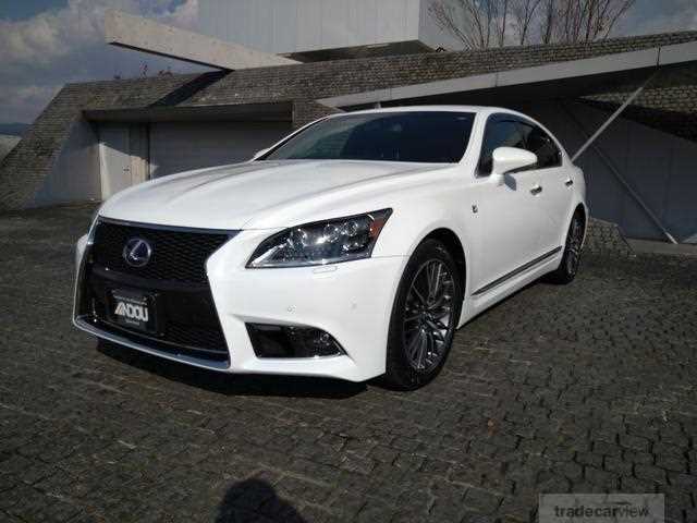 2014 Lexus LS