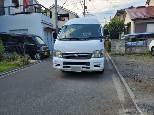 2004 Nissan Caravan Bus