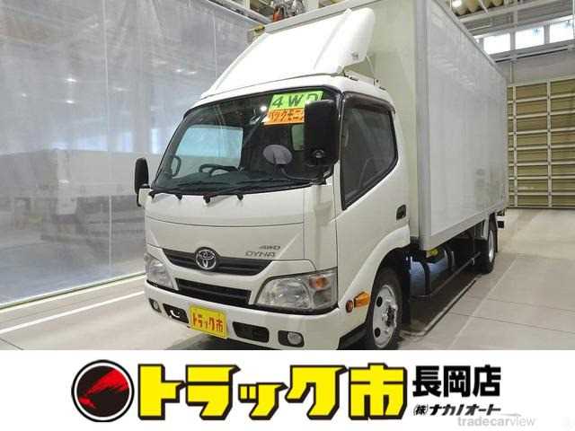 2015 Toyota Dyna Truck