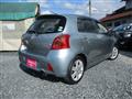 2006 Toyota Vitz