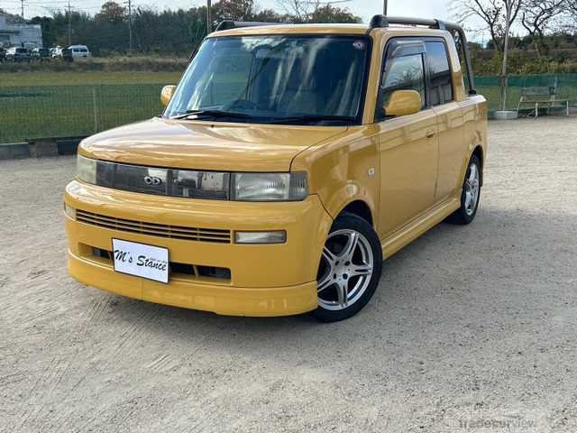 2001 Toyota bB