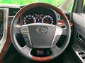 2010 Toyota Vellfire