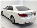 2017 Toyota Crown Hybrid