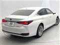 2019 Lexus ES