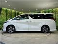 2022 Toyota Alphard