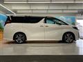 2023 Toyota Alphard