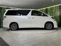 2014 Toyota Vellfire