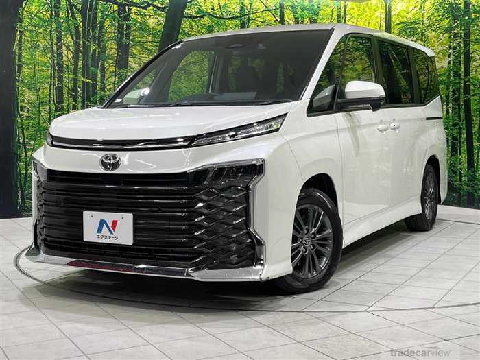 2024 Toyota Voxy