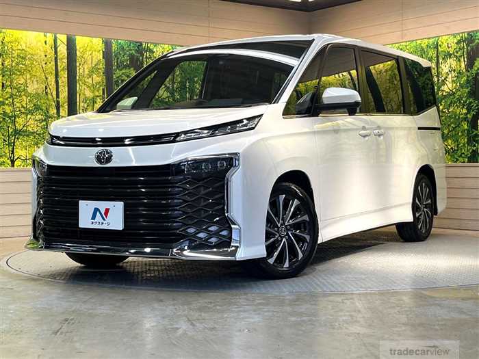 2024 Toyota Voxy