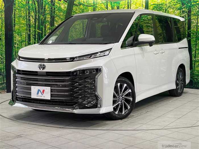 2024 Toyota Voxy