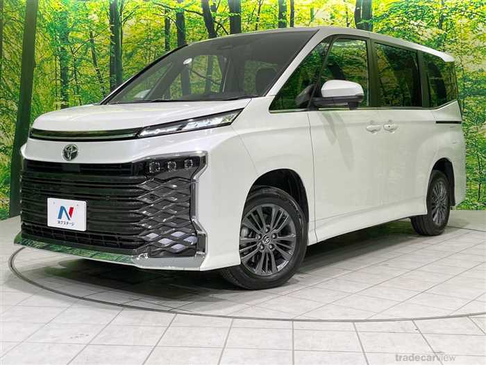 2024 Toyota Voxy