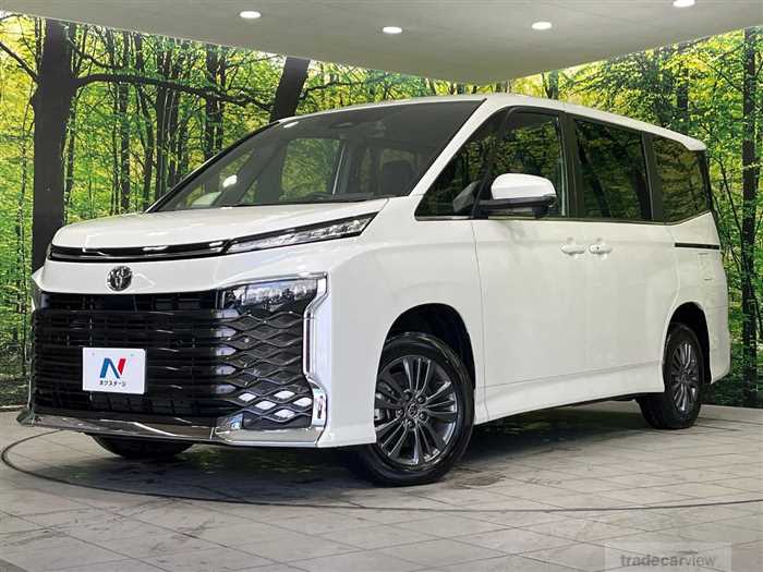 2024 Toyota Voxy