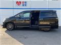 2017 Nissan Elgrand