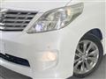 2010 Toyota Alphard