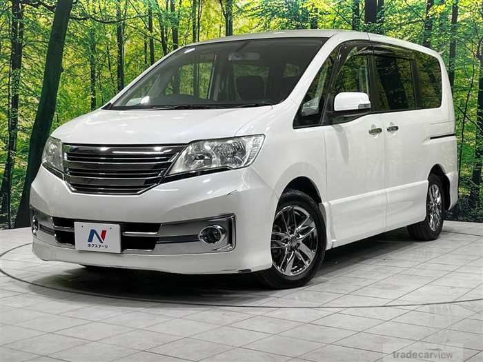 2011 Nissan Serena