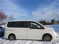 2010 Nissan Serena