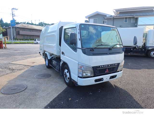 2005 Mitsubishi Canter