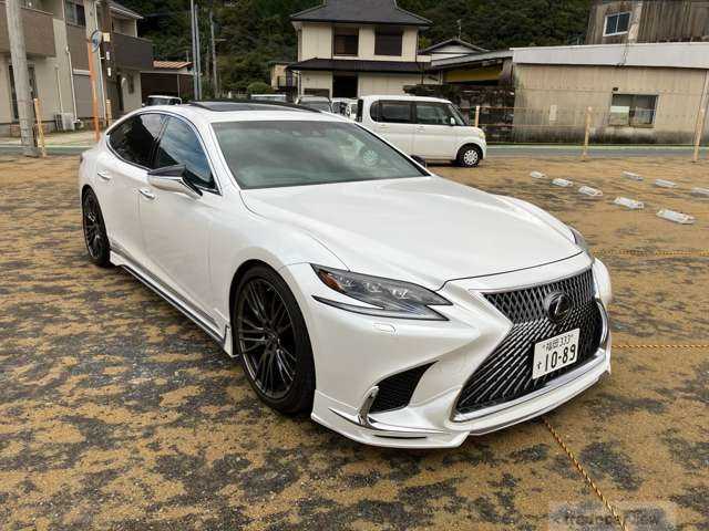 2017 Lexus LS