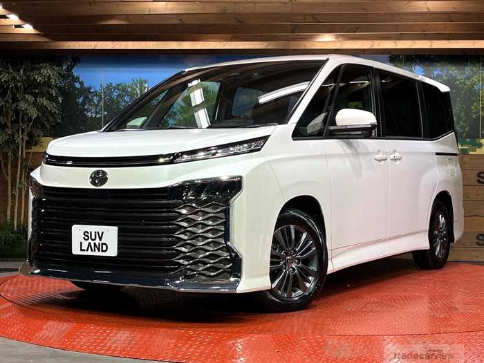 2024 Toyota Voxy