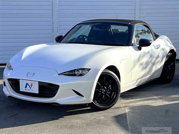 2021 Mazda Roadster