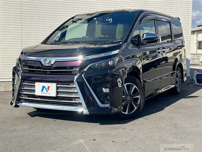 2018 Toyota Voxy