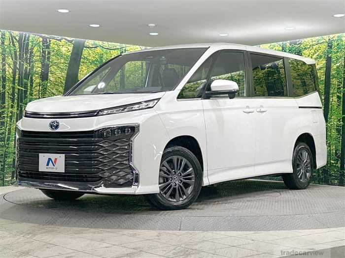 2024 Toyota Voxy