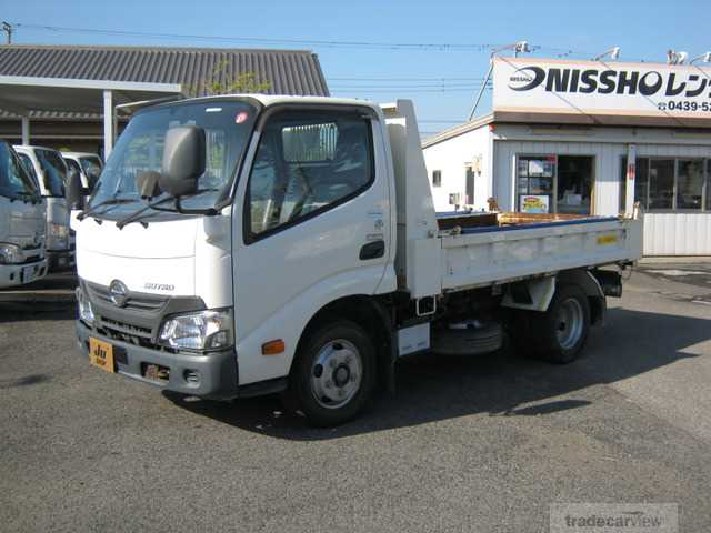 2017 Hino Dutro