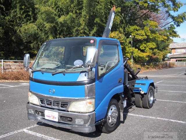 2006 Hino Dutro