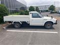 1986 Nissan Dutsun Truck