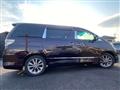 2011 Toyota Vellfire