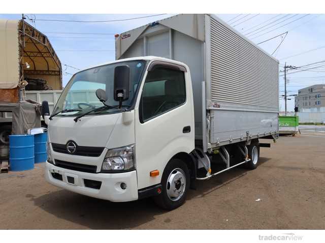 2017 Hino Dutro