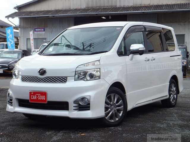 2012 Toyota Voxy