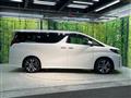 2022 Toyota Alphard