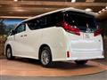 2019 Toyota Alphard Hybrid