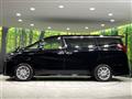 2020 Toyota Alphard Hybrid