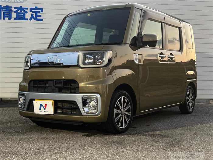 2015 Daihatsu WAKE