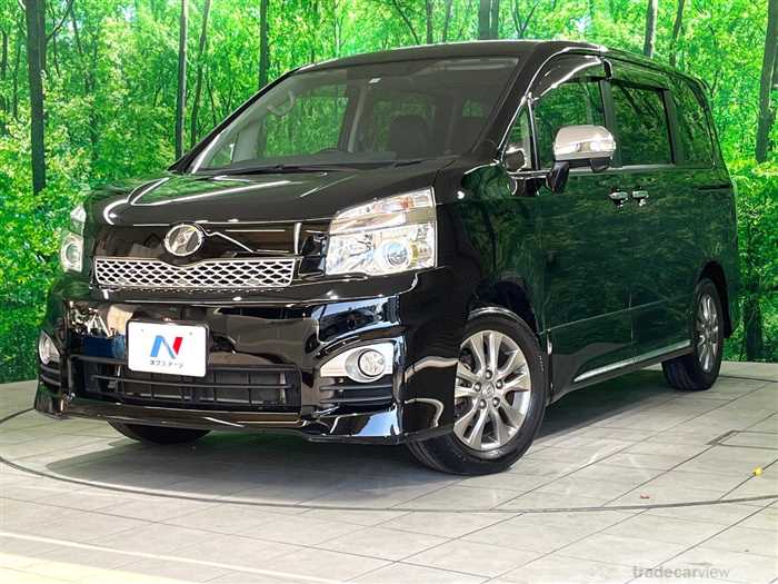 2013 Toyota Voxy